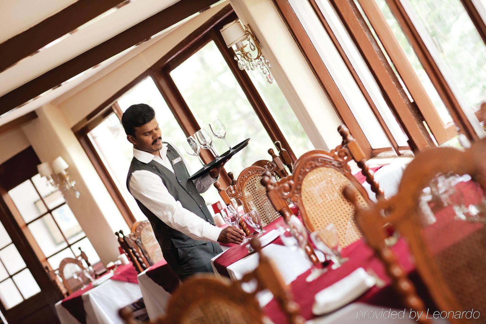 Gateway Coonoor Hotell Restaurant bilde